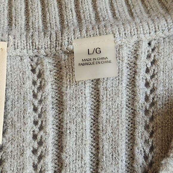 Elie Tahari Mint Green Sweater Vest Size L - Soft Knit, Chic Layering Piece - Picture 3 of 7